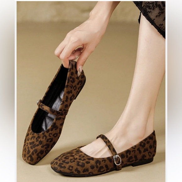SHEIN Shoes - Women’s Fashion Square Toe Leopard Print Slip On Flats Size 11US 27cm